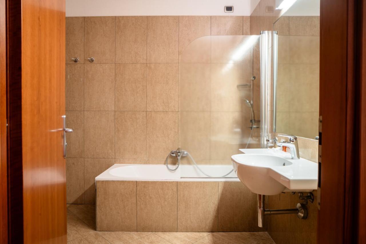 Hotel Airone 4*