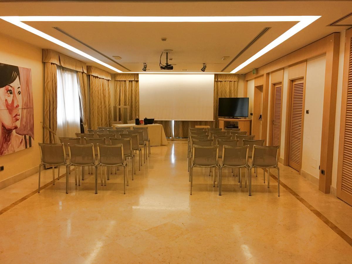 Hotel Airone 4*